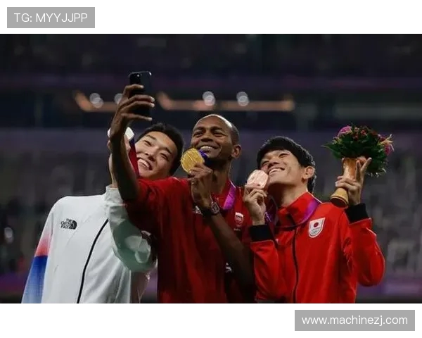 亚运会特别报道：杭州足球队拼搏历程与荣耀背后的故事