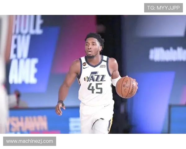 快船勇士巅峰对决聚焦核心球星表现与球队未来走势